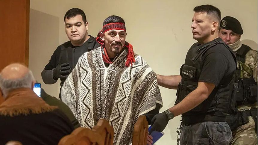 Jones Huala inicia huelga de hambre y exige ser tratado como preso político