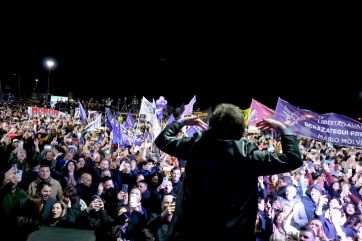 Otra vez, Milei cerrará la campaña en un bastión del peronismo