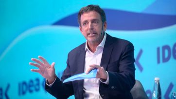 Los empresarios reclamaron una reforma laboral y Adorni les hizo un guiño