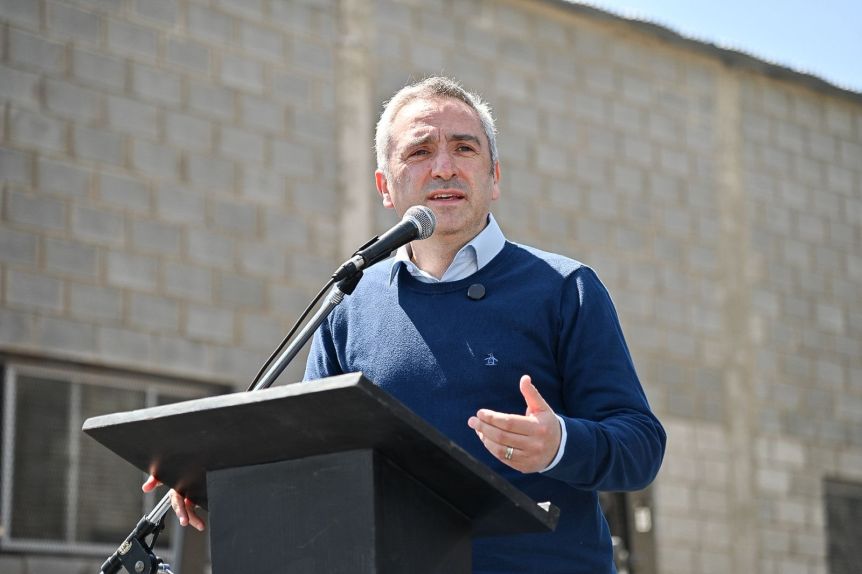 Larroque: “Nos gobierna una fuerza de ocupación”