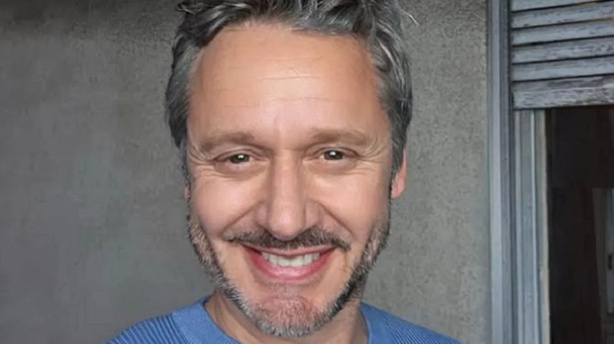 Benjamín Vicuña desesperado por reencontrase con sus hijos