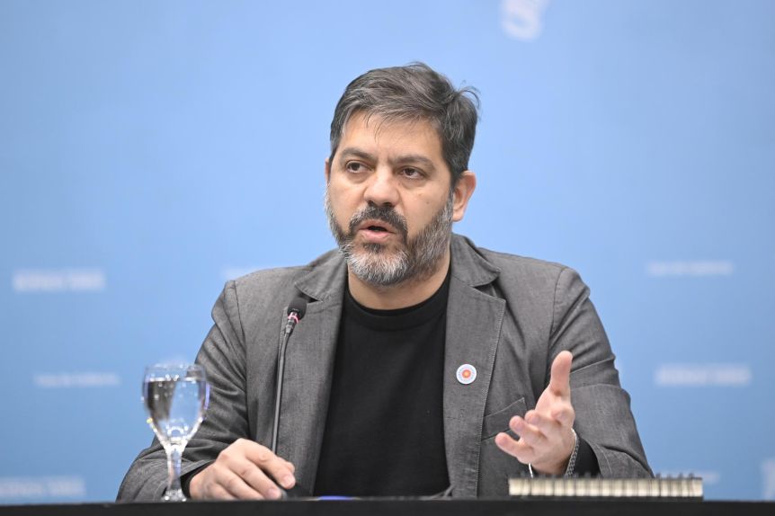 Para Bianco, el acuerdo es el “más desigual y asimétrico desde el Pacto Roca-Runciman”