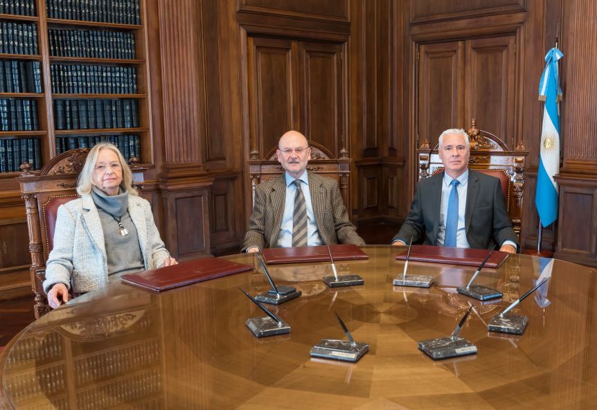 Intriga suprema: la normalización de la Corte dio un primer paso en una noche candente