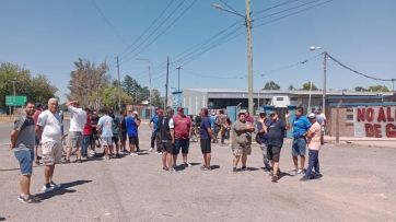 Crisis sin fin: 145 trabajadores en la calle por el cierre de dos fábricas en el GBA