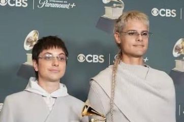 Grammy 2026: Bad Bunny rompió récords  y ganó en la terna Álbum del Año íntegramente en español