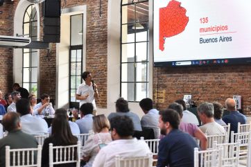 Unidos para crecer: alcaldes de muchos colores impulsaron un Foro para el desarrollo