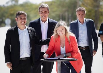 Kicillof inauguró una obra contra inundaciones y criticó la desinversión de Milei