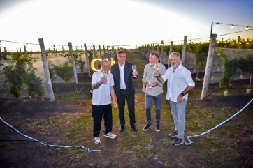 Luis Vivona participó de la inauguración de la nueva sede de Bodega Gamboa en General Madariaga