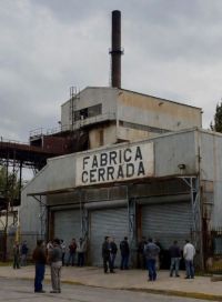 Cierres como fichas de dominó: la Provincia sufre la caída en cadena de empresas