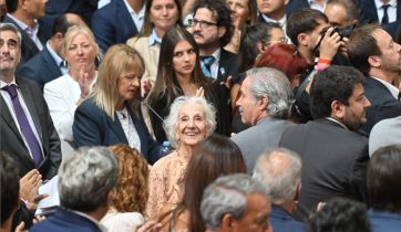 Kicillof en la Asamblea Legislativa: “Es necesario cambiar el rumbo nacional”