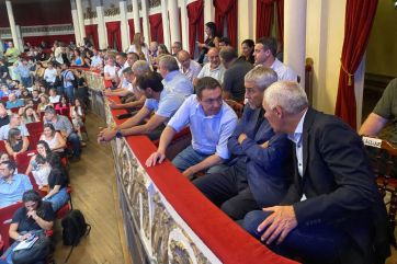 “Los invito a dejar de mirar las encuestas”, dijo Kicillof, que lanzó su “think tank”