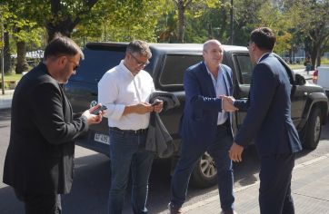 Kicillof dijo que coparticipará con los distritos lo que se recupere de la deuda nacional