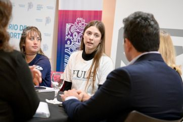 Junto a la FULP, Marinucci confirmó que la provincia sostendrá los 45 viajes del boleto estudiantil