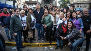 Fuerte presencia de la política bonaerense en la Marcha Universitaria