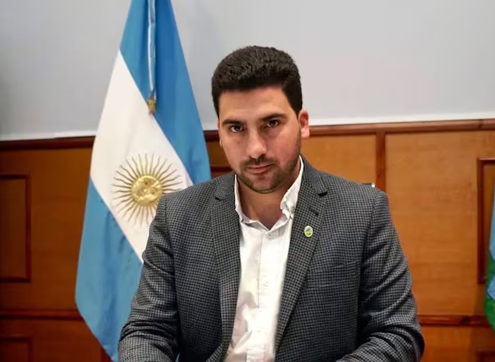 Intendente se ataja ante reclamo de ruralistas: “Si hacen juicio, no hay servicio”