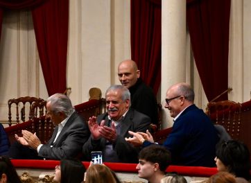 La interna del peronismo se metió en un acto de Kicillof: hubo tensión y abucheos