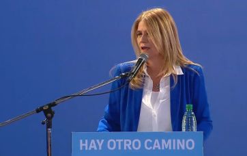 Kicillof nombró a Cristina y dijo que “no hay que perder el tiempo en internas”