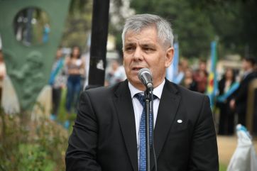 La nave de la discordia: intendente busca recuperar el predio de una empresa parada