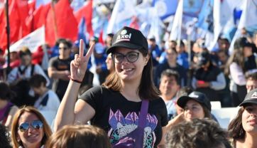 Kicillof empodera a su juventud para hacer nuevas canciones y disputar con libertarios