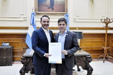 Kicillof sumó foto con Valdés y amplió su armado federal rumbo al 2027