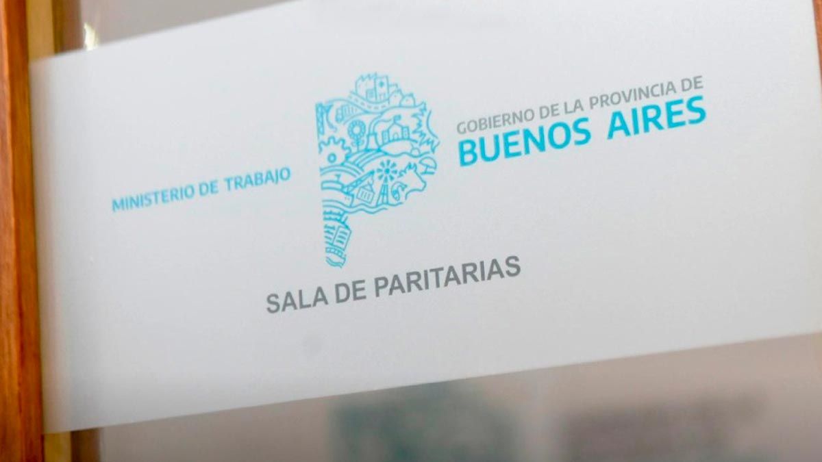 Salarios en debate: docentes y estatales esperan una definición de la Provincia
