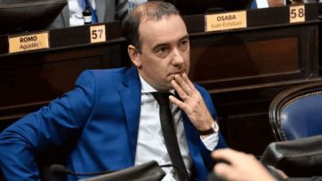 Encuesta letal para el Gobierno: ocho de cada diez argentinos quieren afuera a Adorni