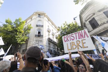 Con Axel sin confirmar presencia, el kirchnerismo se moviliza por 