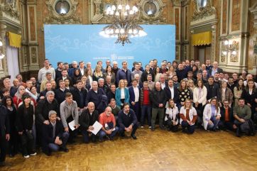Los intendentes empiezan a dudar de la intención de Kicillof de volver a desdoblar