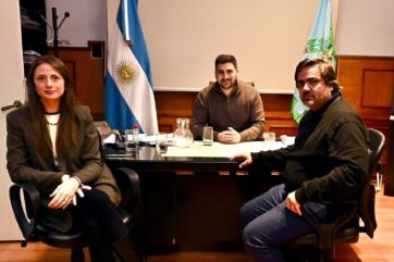 La UCR bonaerense prepara acto relanzamiento y se acerca a extrapartidarios