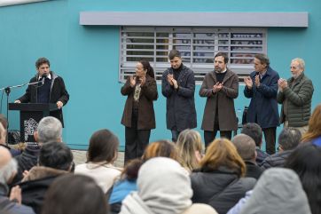 Con la interna en llamas, Kicillof fue a Morón y le hizo un 