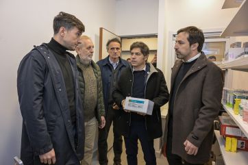 Con la interna en llamas, Kicillof fue a Morón y le hizo un 