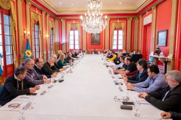 Intendentes de varios partidos abordaron temáticas para hacerle frente a la crisis