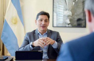 Detrás de la polémica por las licencias