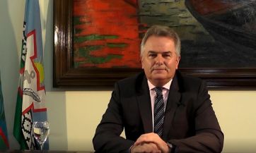 Libertarios advierten que irán a fondo por la Legislatura unicameral en la Provincia
