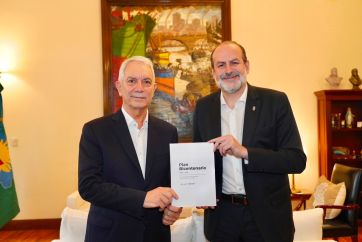 Alak, Susbielles y una interna que “se va a resolver democráticamente”