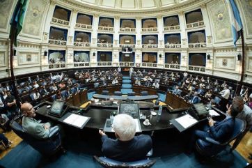 Con máxima tensión en la interna oficialista, Diputados agendó su próximo round