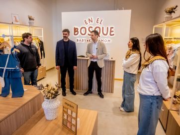 Inauguraron un shopping en Junín y destacaron el modelo de gestión del municipio