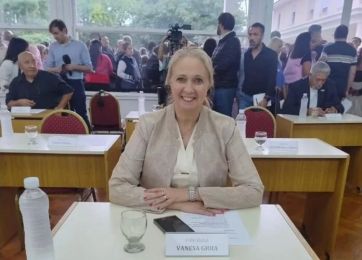 Libertarios buscan llevar el discurso de Milei por Malvinas a los 135 concejos