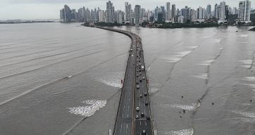 Un fuerte terremoto sacudió a Panamá y hay alerta de tsunami