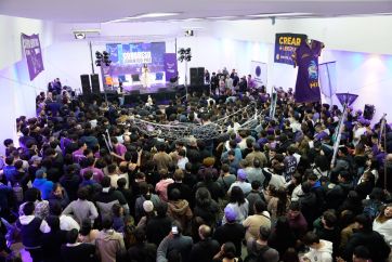 La juventud libertaria mostró músculo en Morón, pero la interna se metió en el congreso