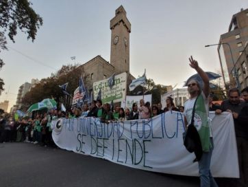 La universidad pública vuelve a las calles y el reclamo se multiplica en el interior