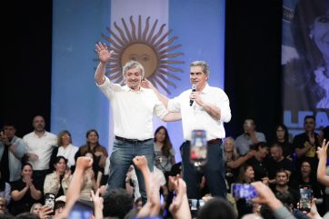 De Chaco al balcón de San José 1111: el kirchnerismo volvió a bancar a Cristina