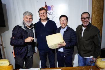 Nardini acelera su armado y suma respaldos en su carrera por la Gobernación