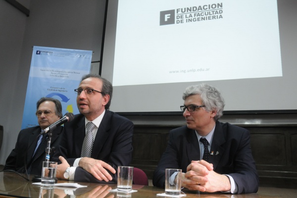 Créditos por 40 mil millones en la gestión Scioli