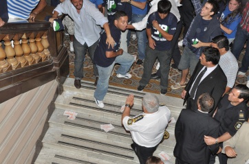 Video de los incidentes y fotos de Matzkin