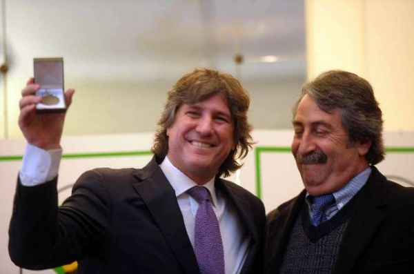 Con Boudou, intendente K le pegó a Scioli
