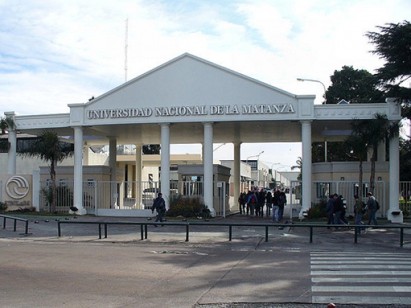 Para Scioli el nivel de la UNLaM es muy bueno