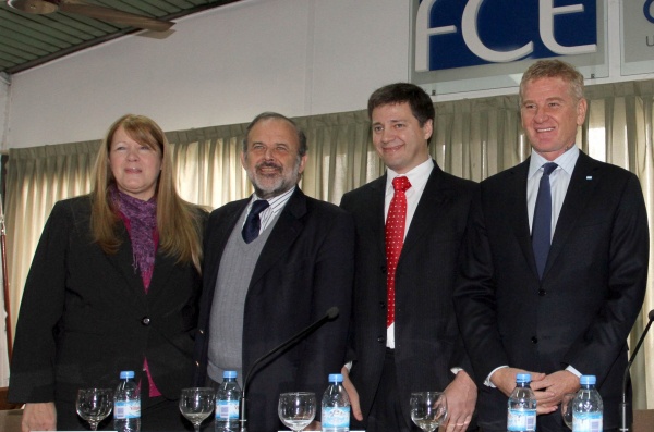 Los ex ponen el ojo sobre Scioli