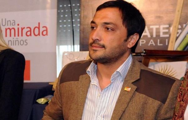 Intendente se le planta a Edesur
