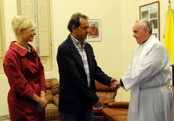 Papa: Scioli confía en